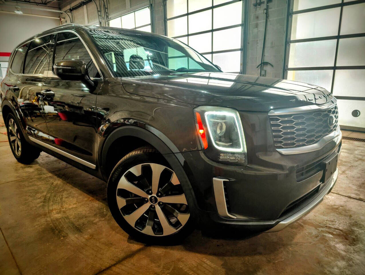 2020 KIA Telluride