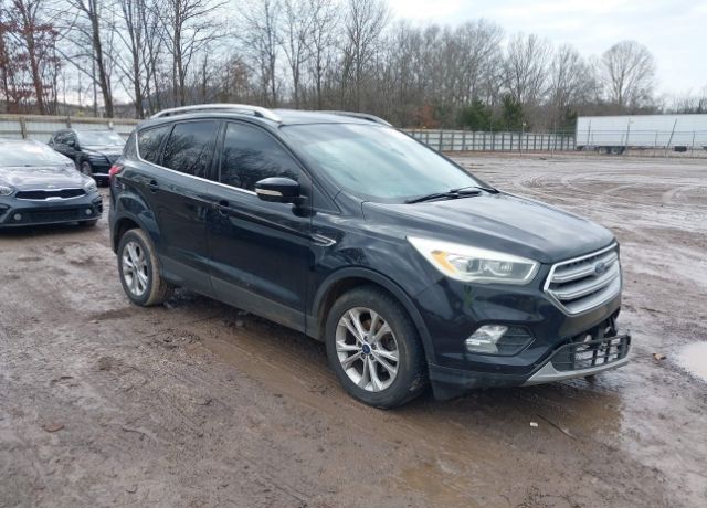2017 FORD Escape