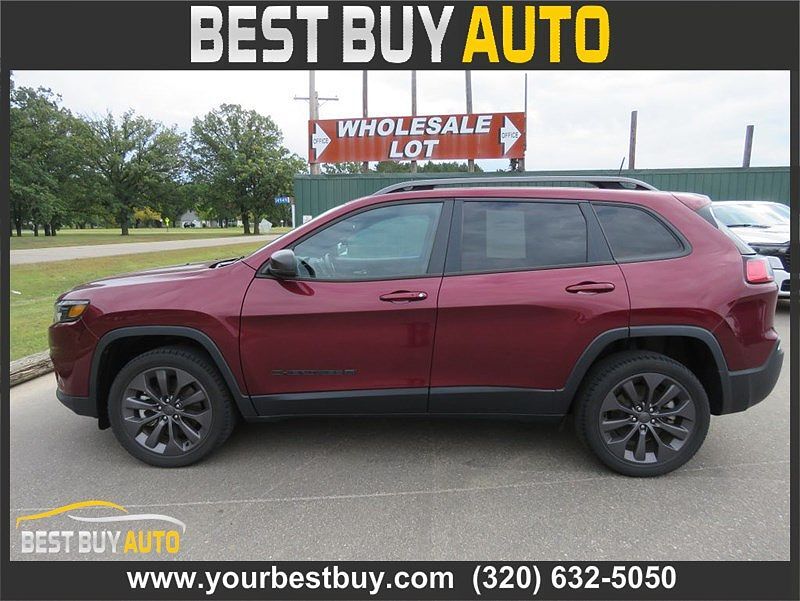 2021 JEEP Cherokee