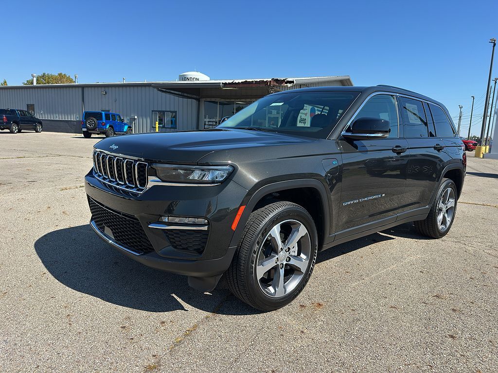 2024 JEEP Grand Cherokee