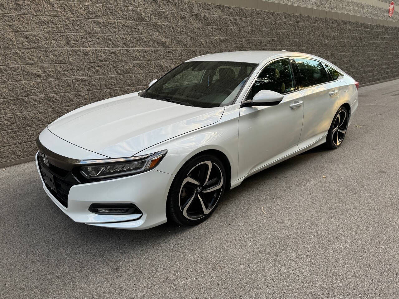 2020 HONDA Accord