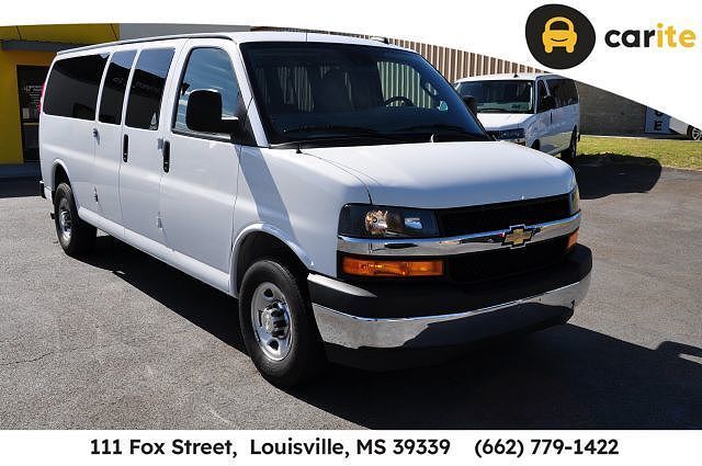 2020 CHEVROLET Express