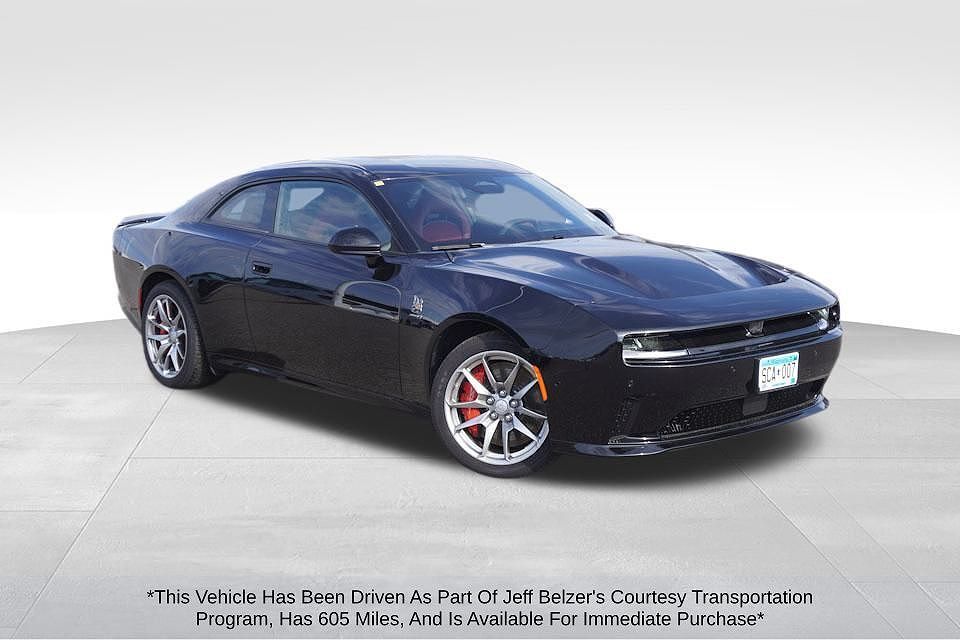 2025 DODGE Charger