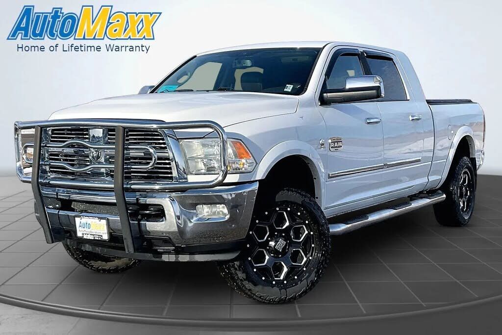 2012 DODGE Ram
