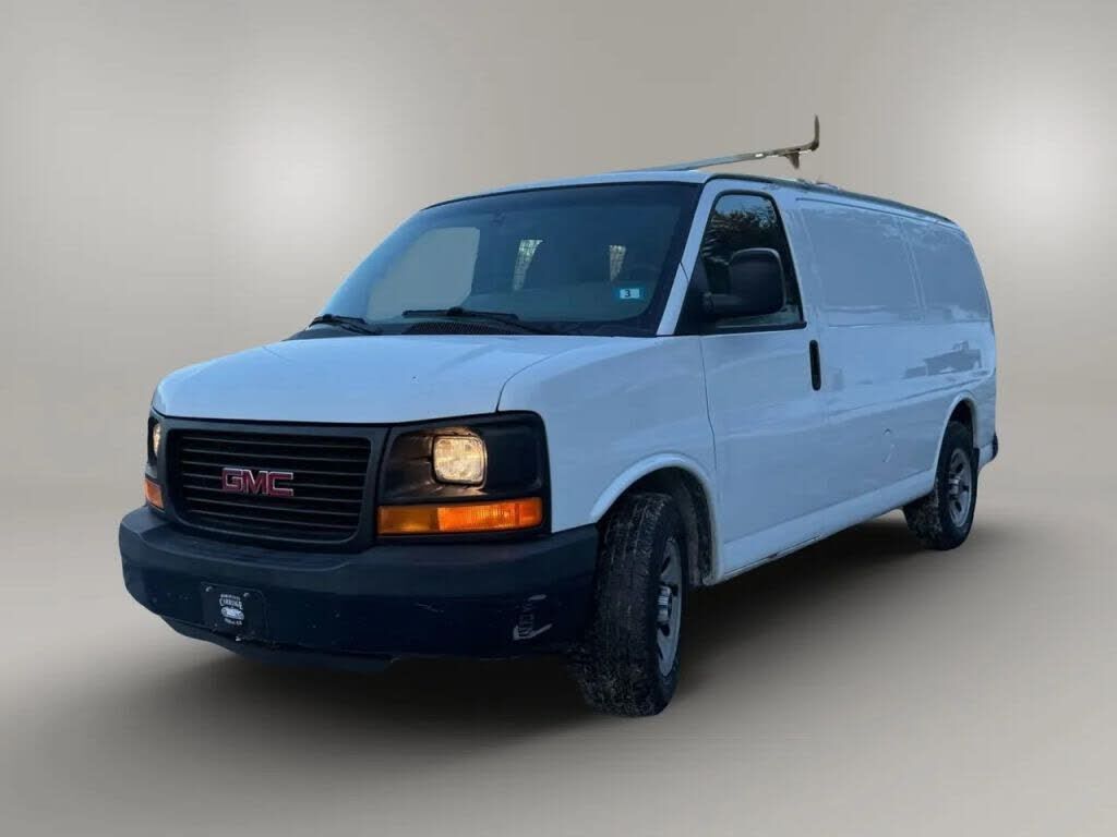 2013 GMC Savana