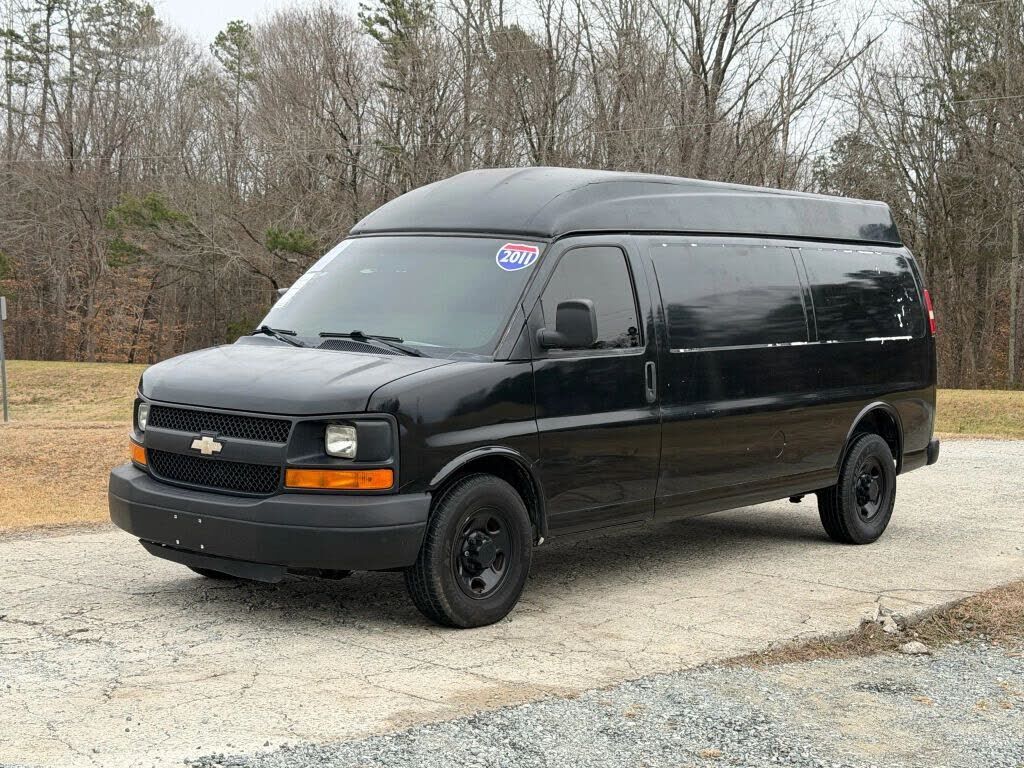2011 CHEVROLET Express