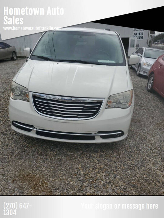 2012 CHRYSLER Town and Country