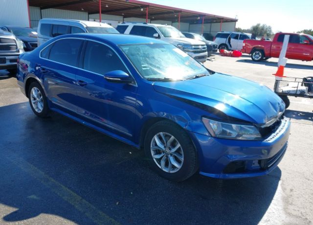 2016 VOLKSWAGEN Passat