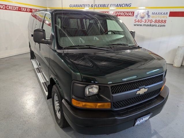 2013 CHEVROLET Express