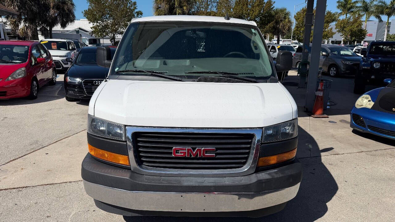 2017 CHEVROLET Express