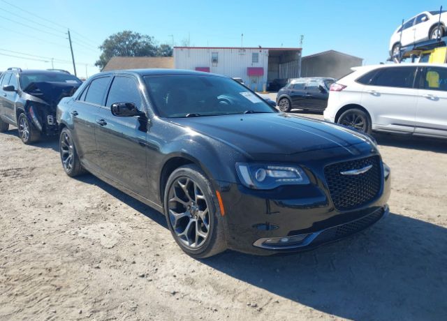 2016 CHRYSLER 300