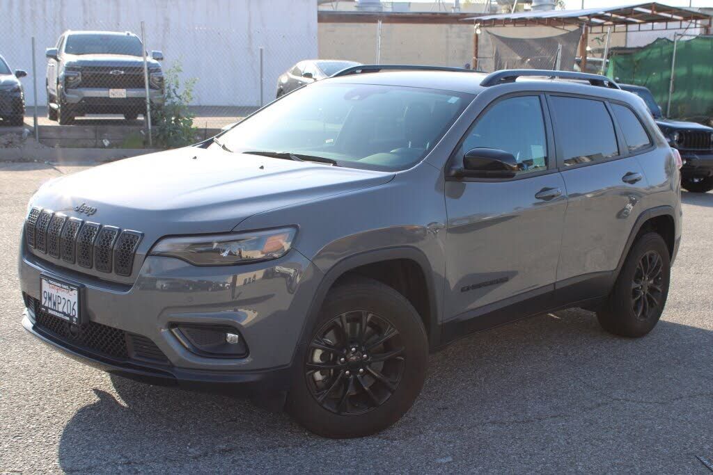 2023 JEEP Cherokee