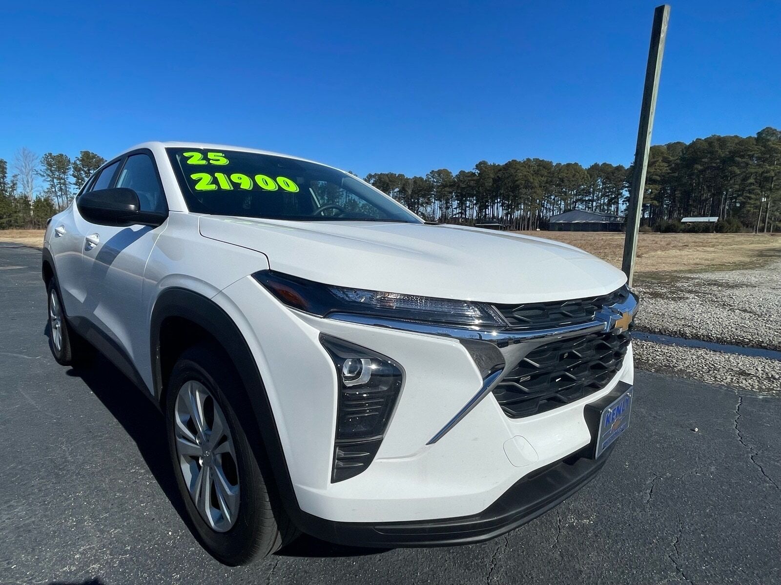 2025 CHEVROLET Trax
