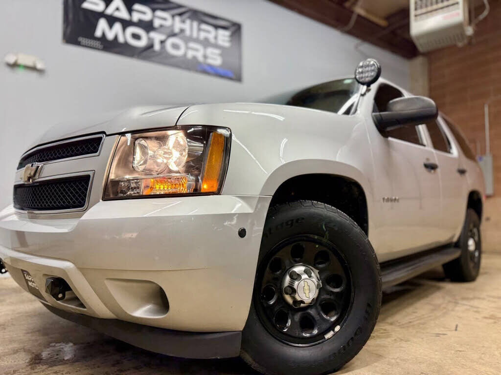 2011 CHEVROLET Tahoe