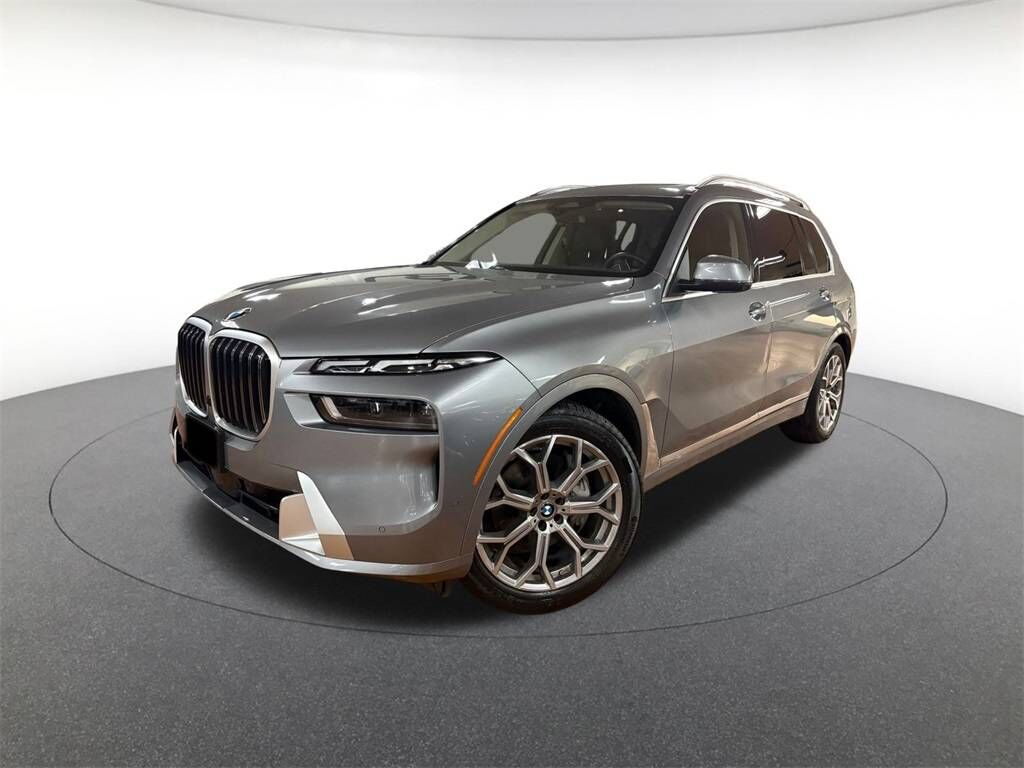 2025 BMW X7