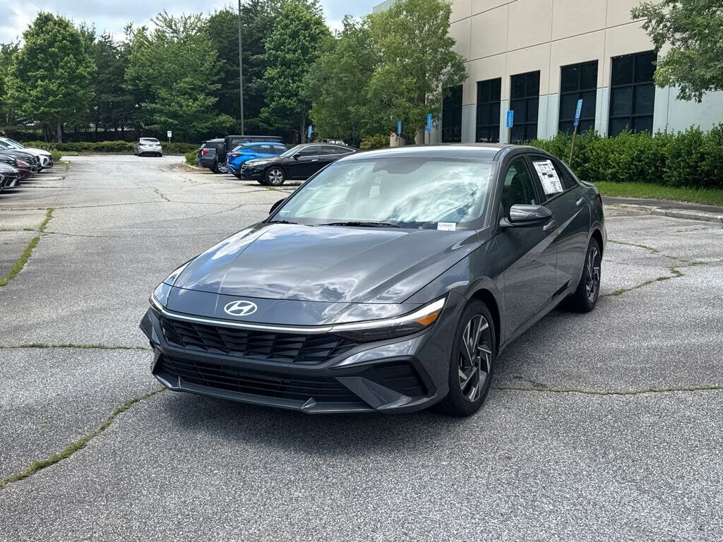 2025 HYUNDAI Elantra