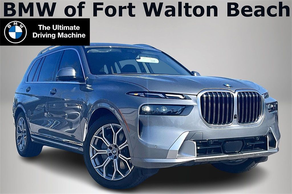 2026 BMW X7