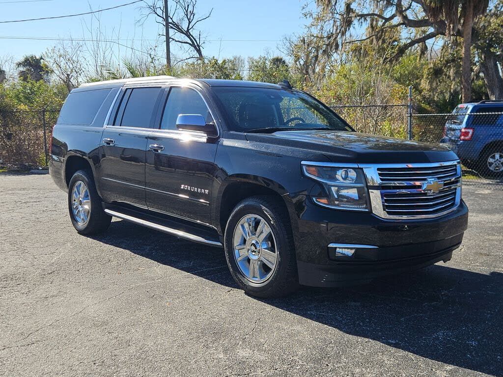 2016 CHEVROLET Suburban
