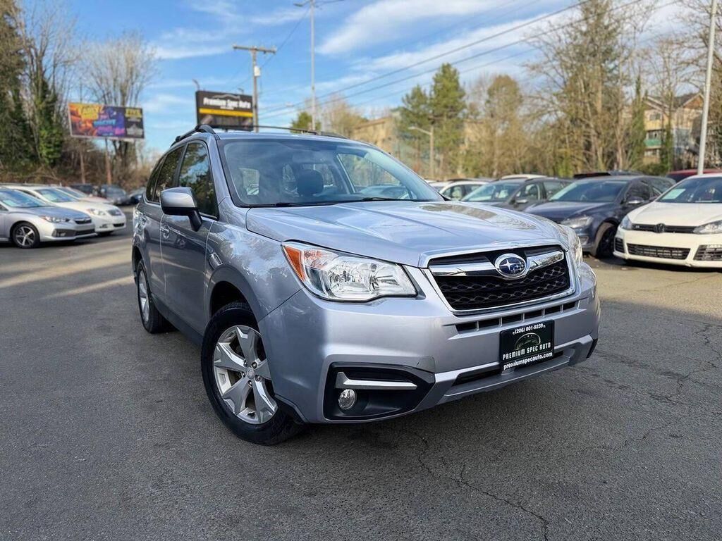 2016 SUBARU Forester