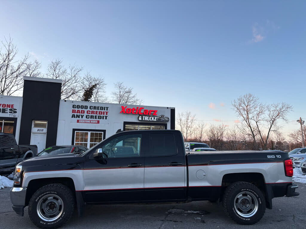 2018 CHEVROLET Silverado