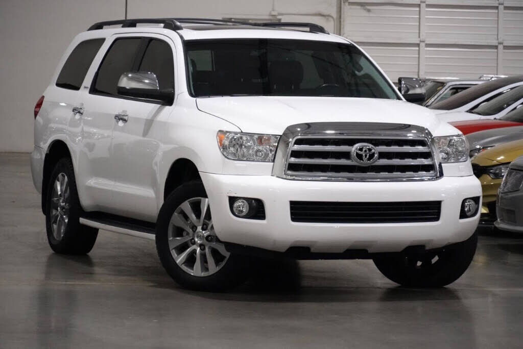 2017 TOYOTA Sequoia