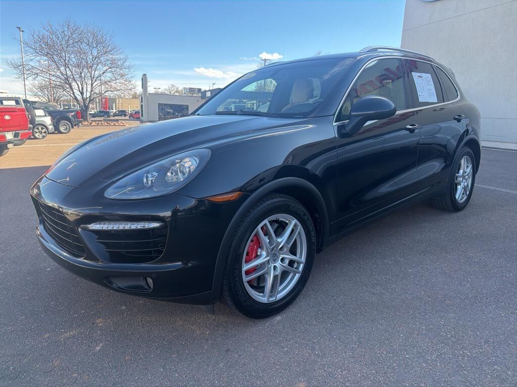 2014 PORSCHE Cayenne