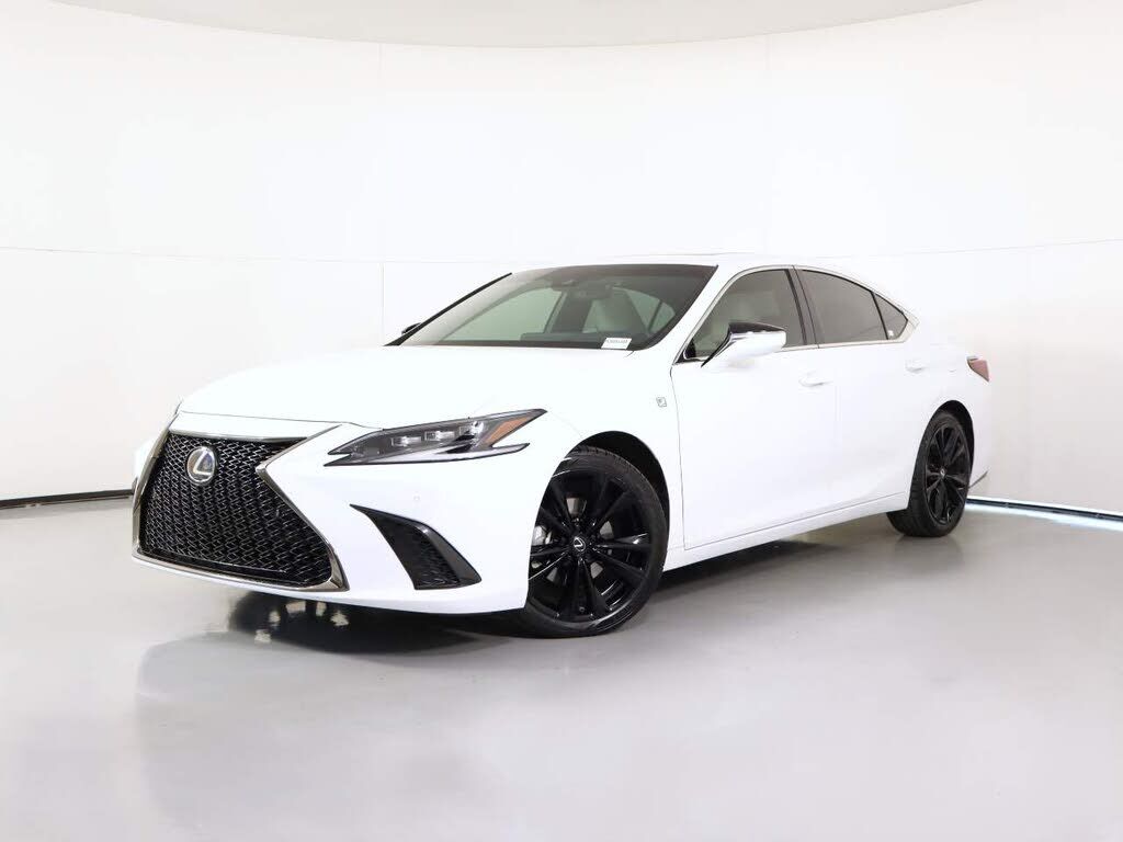 2022 LEXUS ES