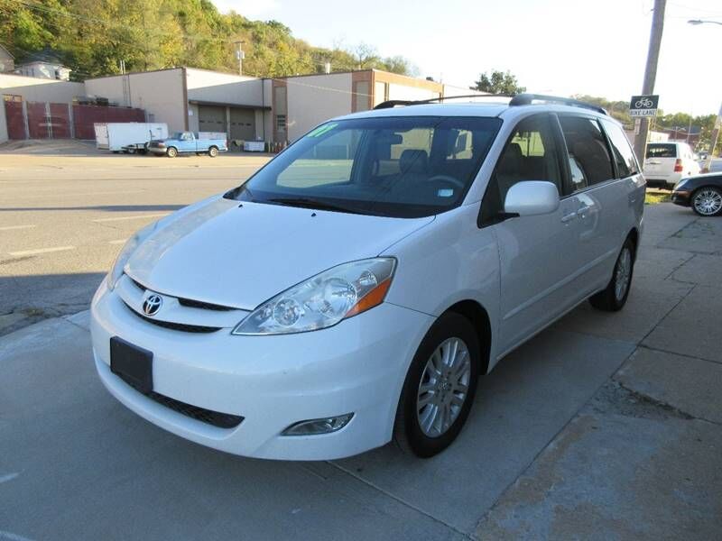 2007 TOYOTA Sienna