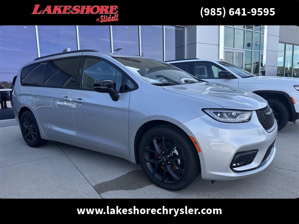 2026 CHRYSLER Pacifica