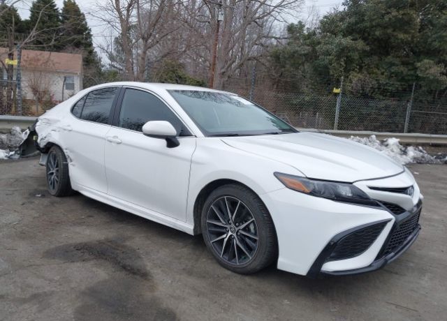 2021 TOYOTA Camry