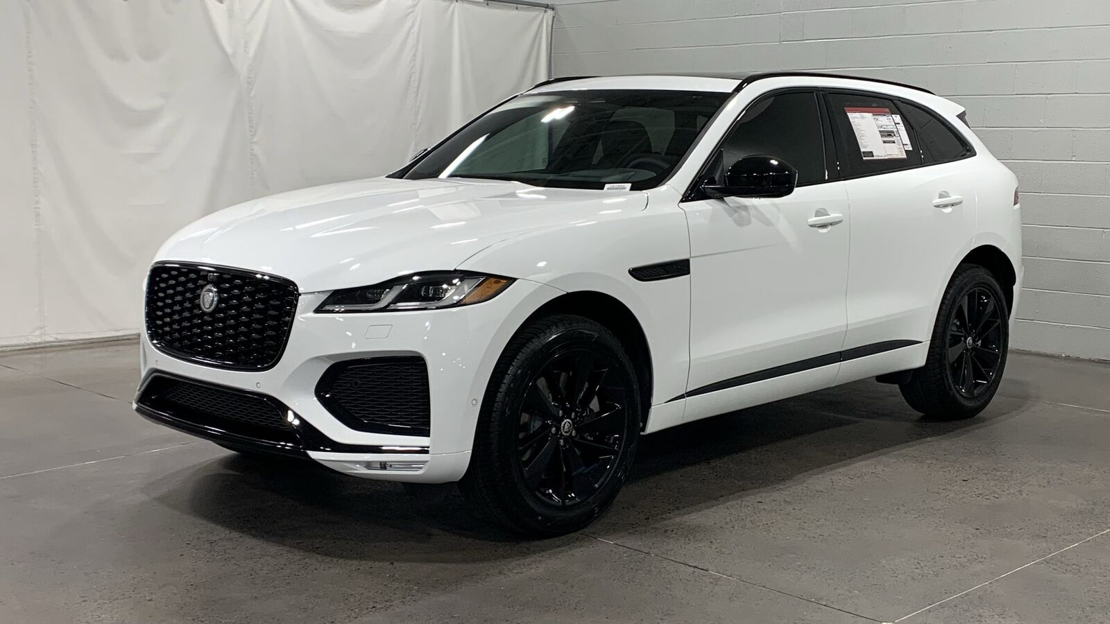 2026 JAGUAR F-Pace