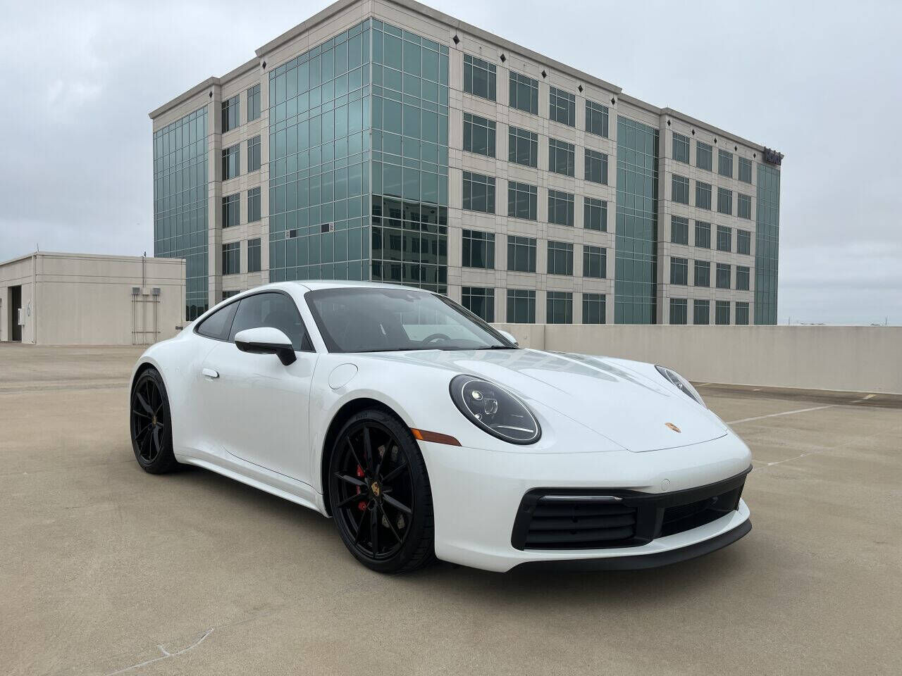 2022 PORSCHE 911