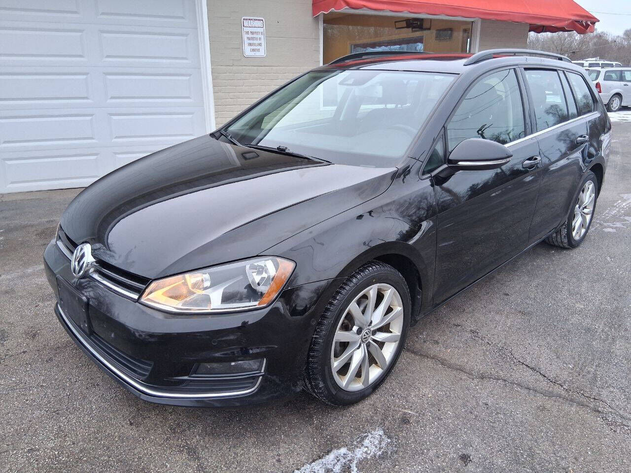 2016 VOLKSWAGEN Golf SportWagen