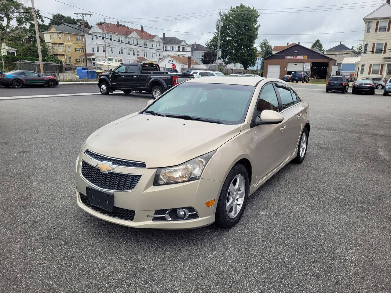 2011 CHEVROLET Cruze