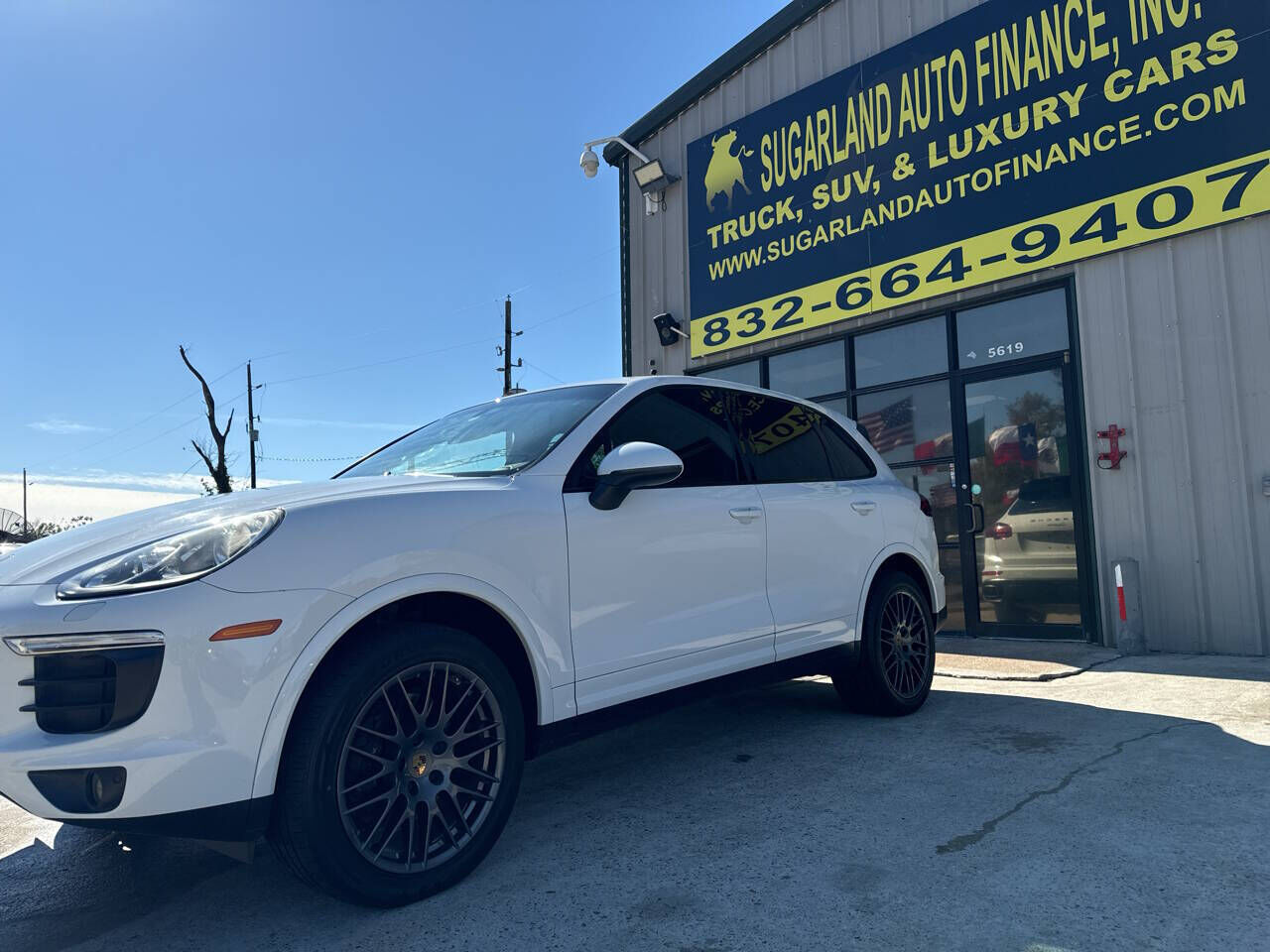 2017 PORSCHE Cayenne