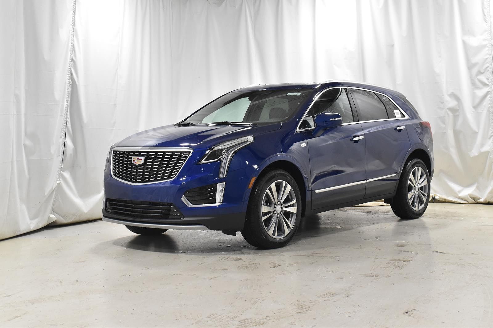 2025 CADILLAC XT5