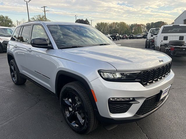 2025 JEEP Grand Cherokee