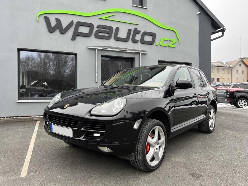 2004 PORSCHE Cayenne