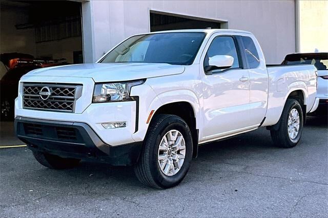 2024 NISSAN Frontier