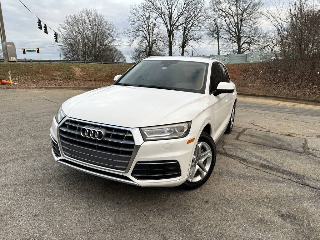2018 AUDI Q5