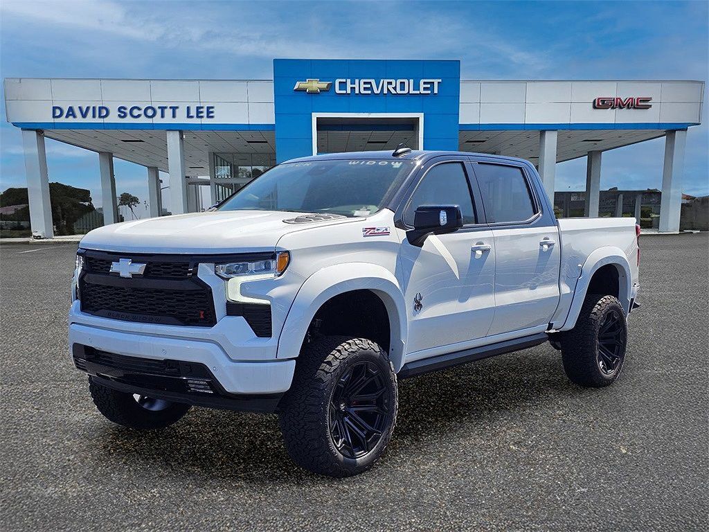 2025 CHEVROLET Silverado