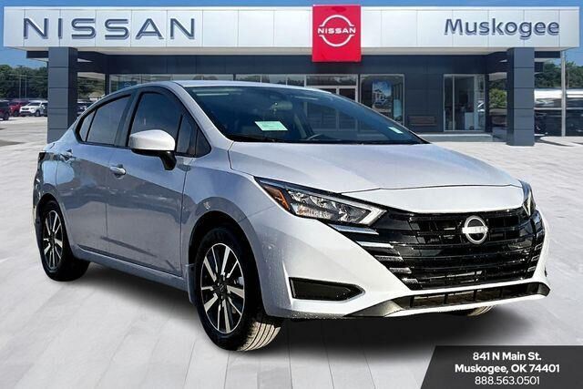 2025 NISSAN Versa