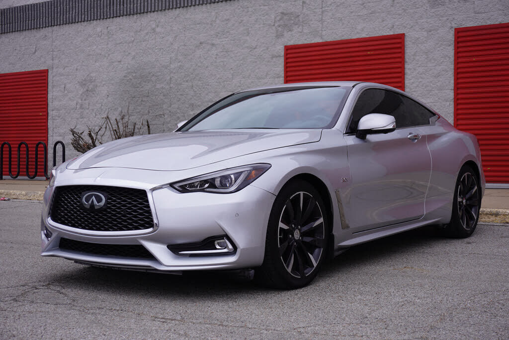 2017 INFINITI Q60