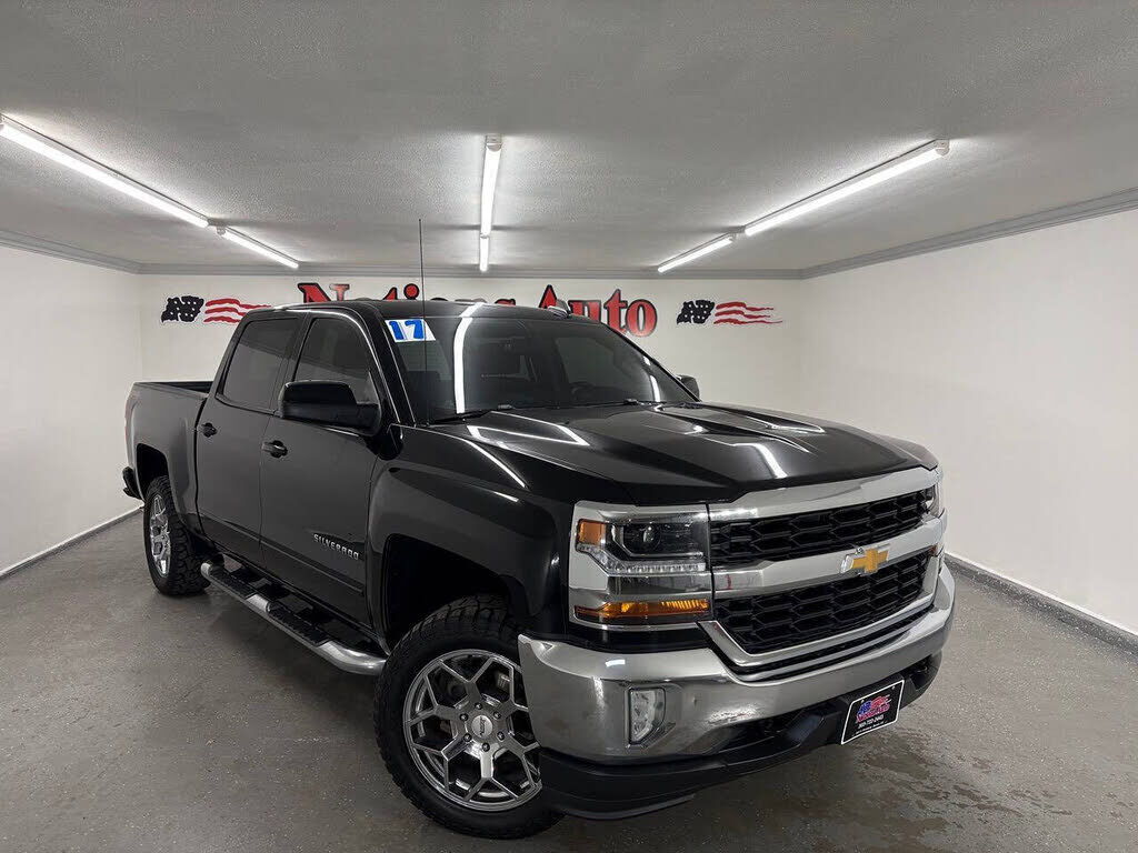 2017 CHEVROLET Silverado