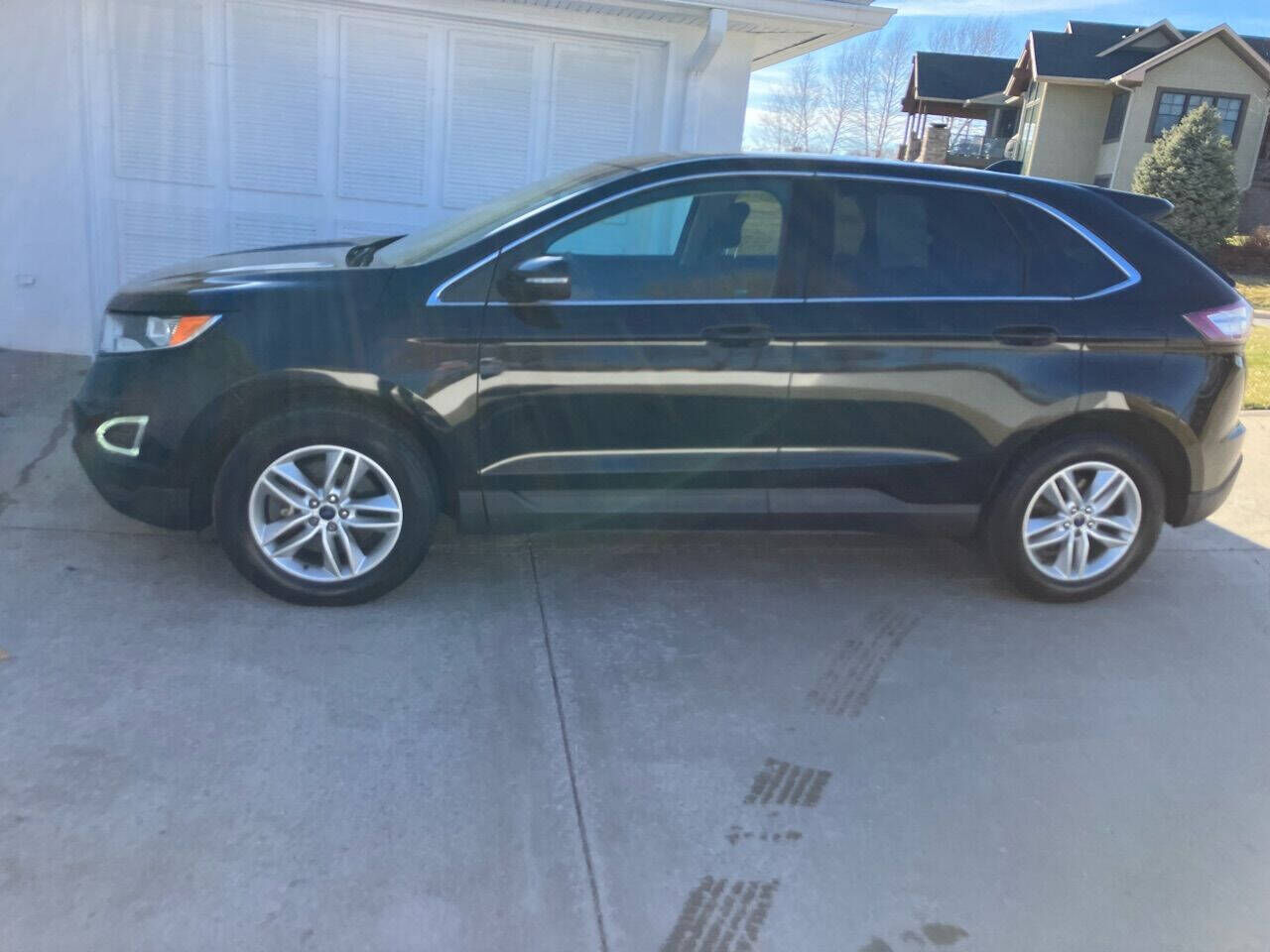 2016 FORD Edge