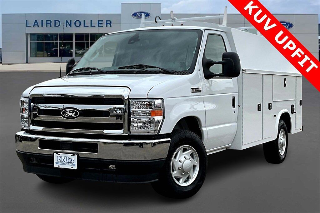 2026 FORD E-350