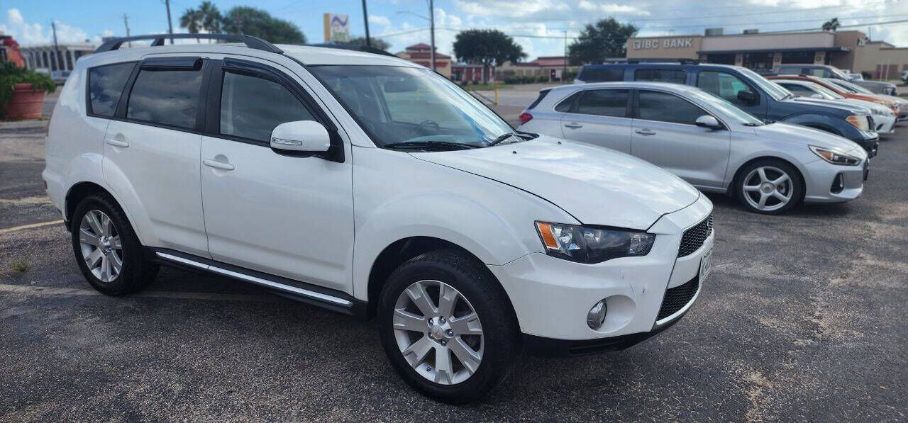 2013 MITSUBISHI Outlander