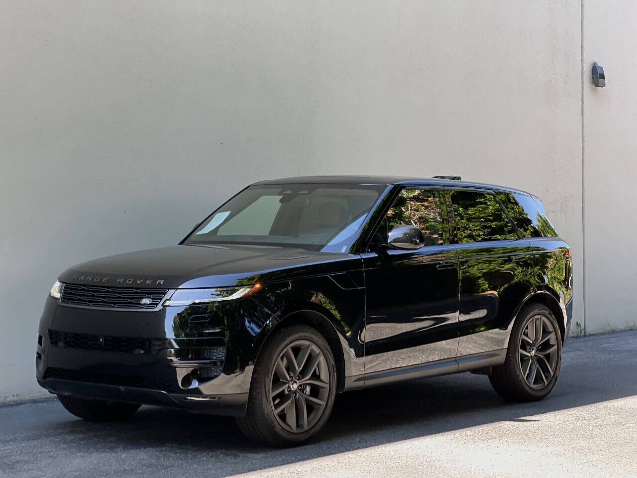 2024 LAND ROVER Range Rover Sport