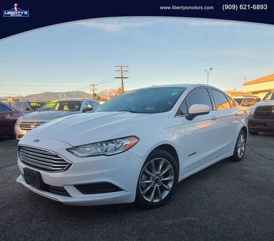 2017 FORD Fusion