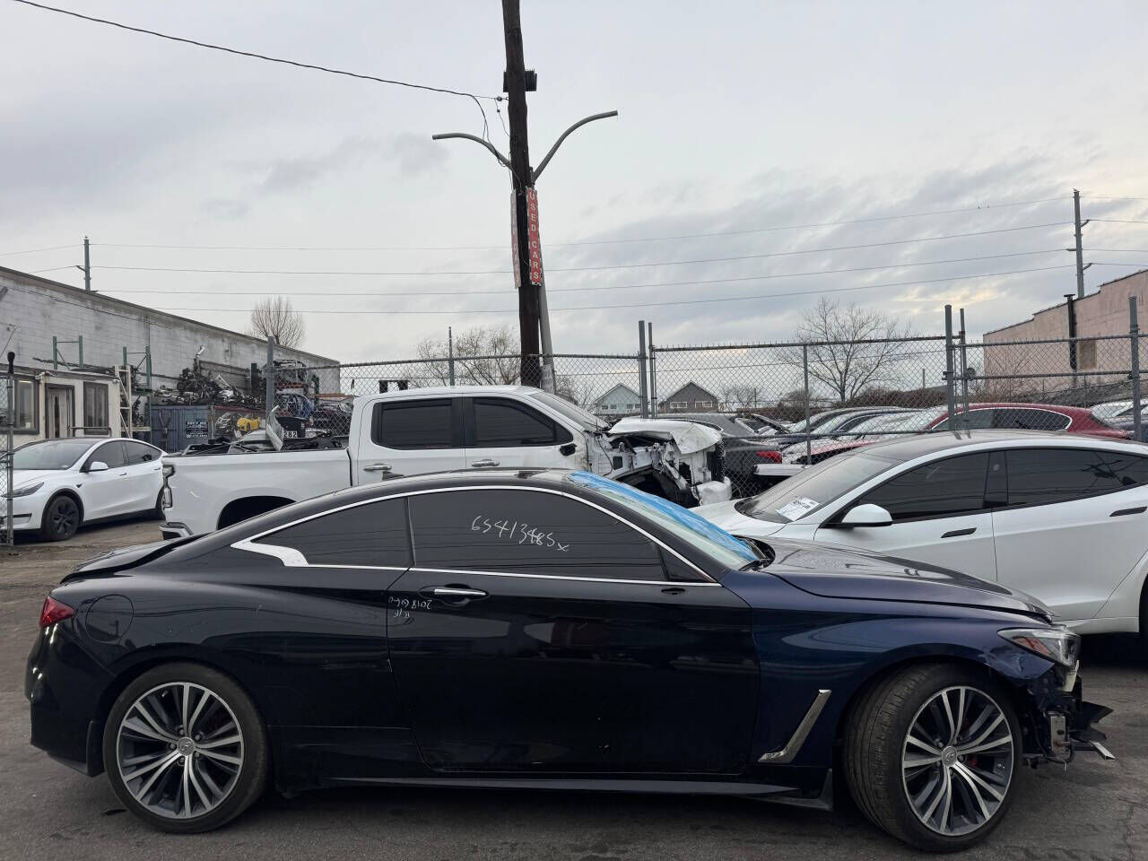 2017 INFINITI Q60